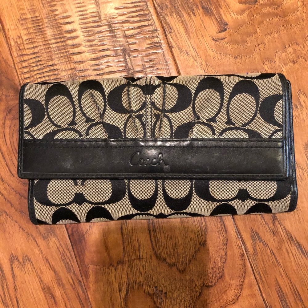 Coach wallet